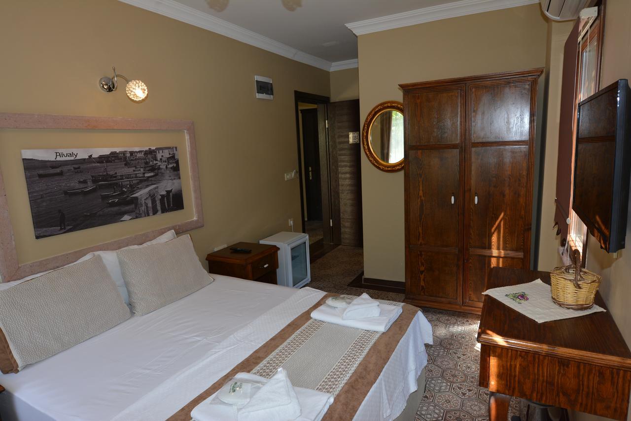 Hayriye Hanim Ege Ayvalı Exterior foto