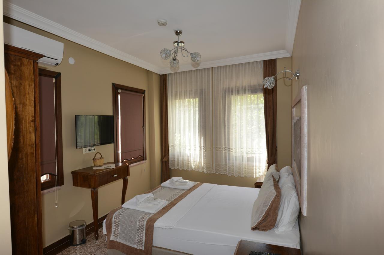 Hayriye Hanim Ege Ayvalı Exterior foto