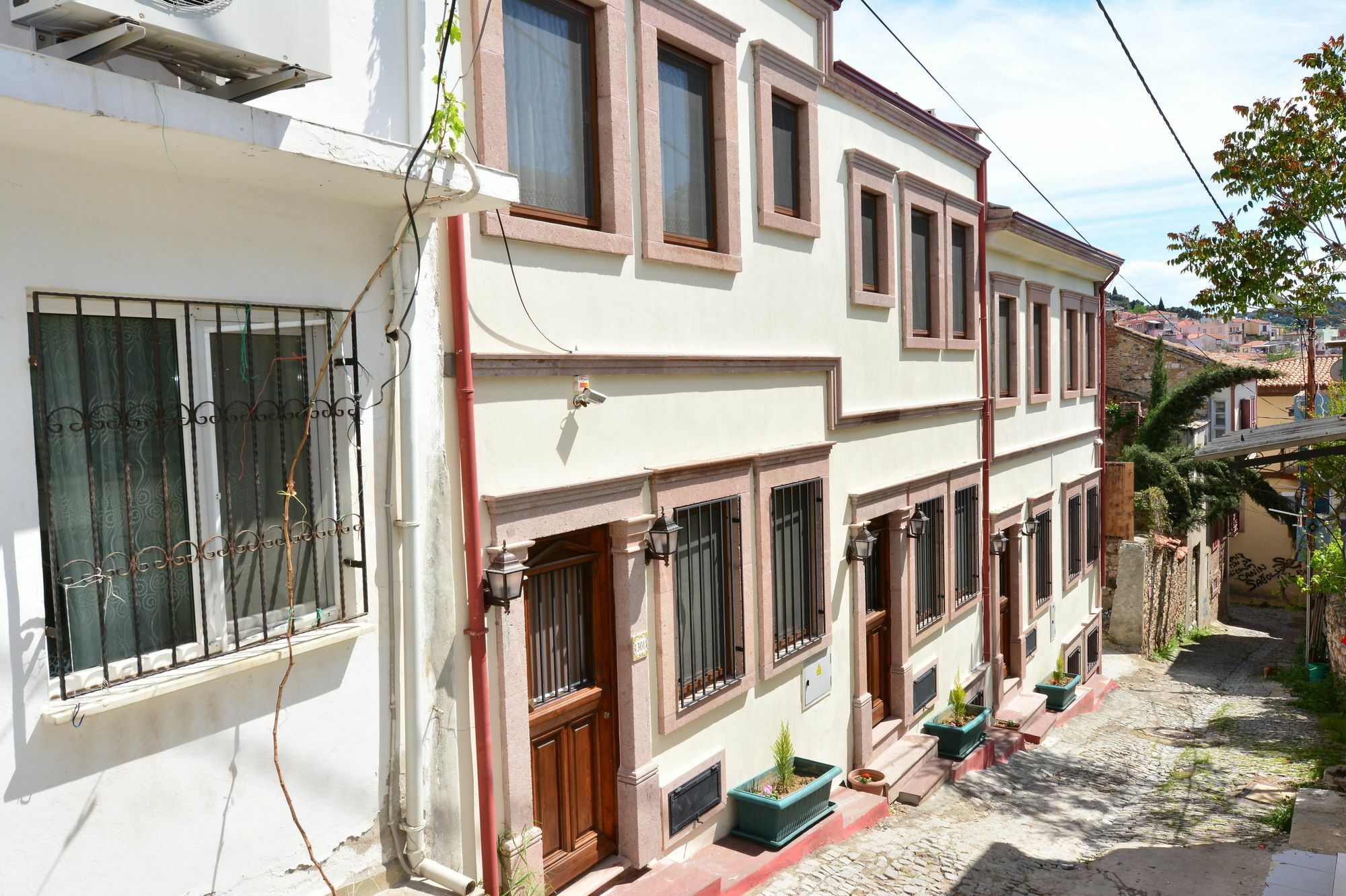 Hayriye Hanim Ege Ayvalı Exterior foto