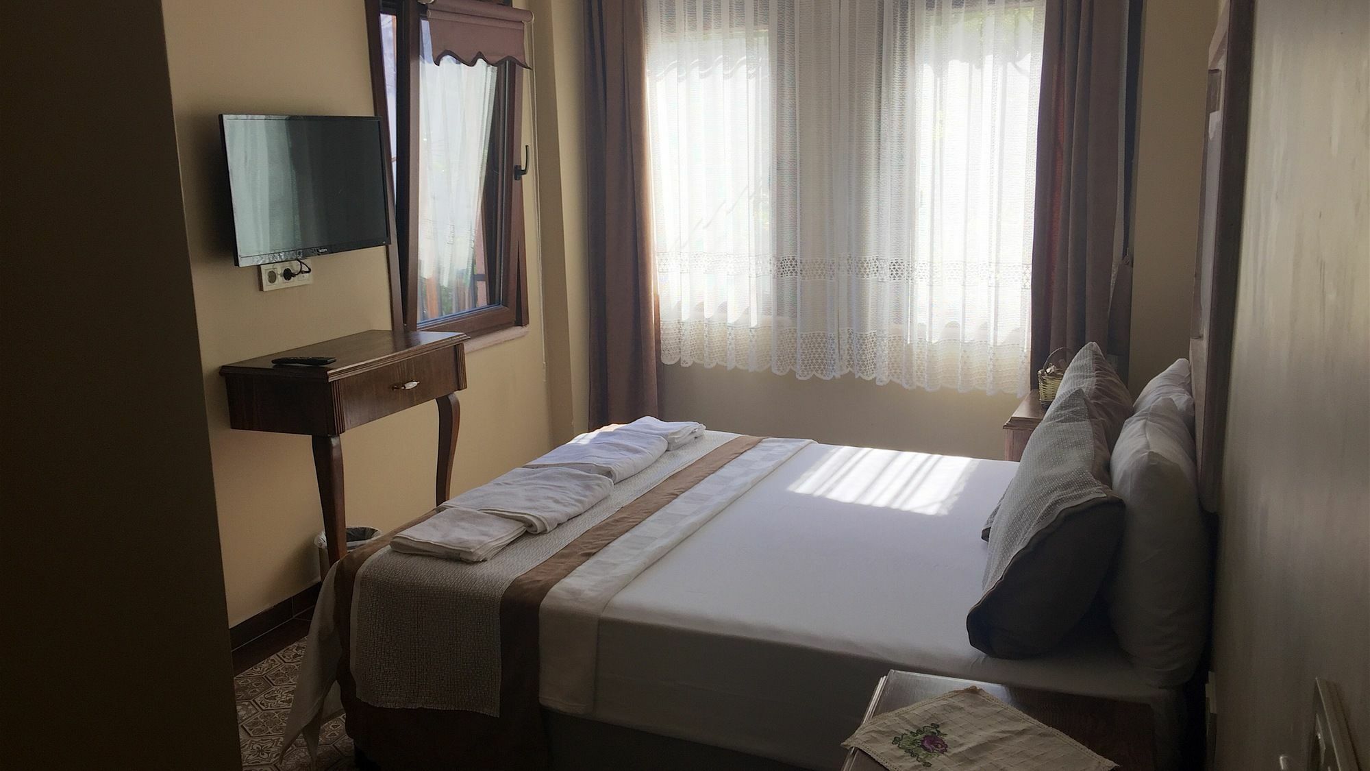 Hayriye Hanim Ege Ayvalı Exterior foto
